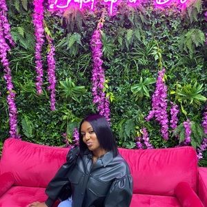 Meet your Posher, Taylor